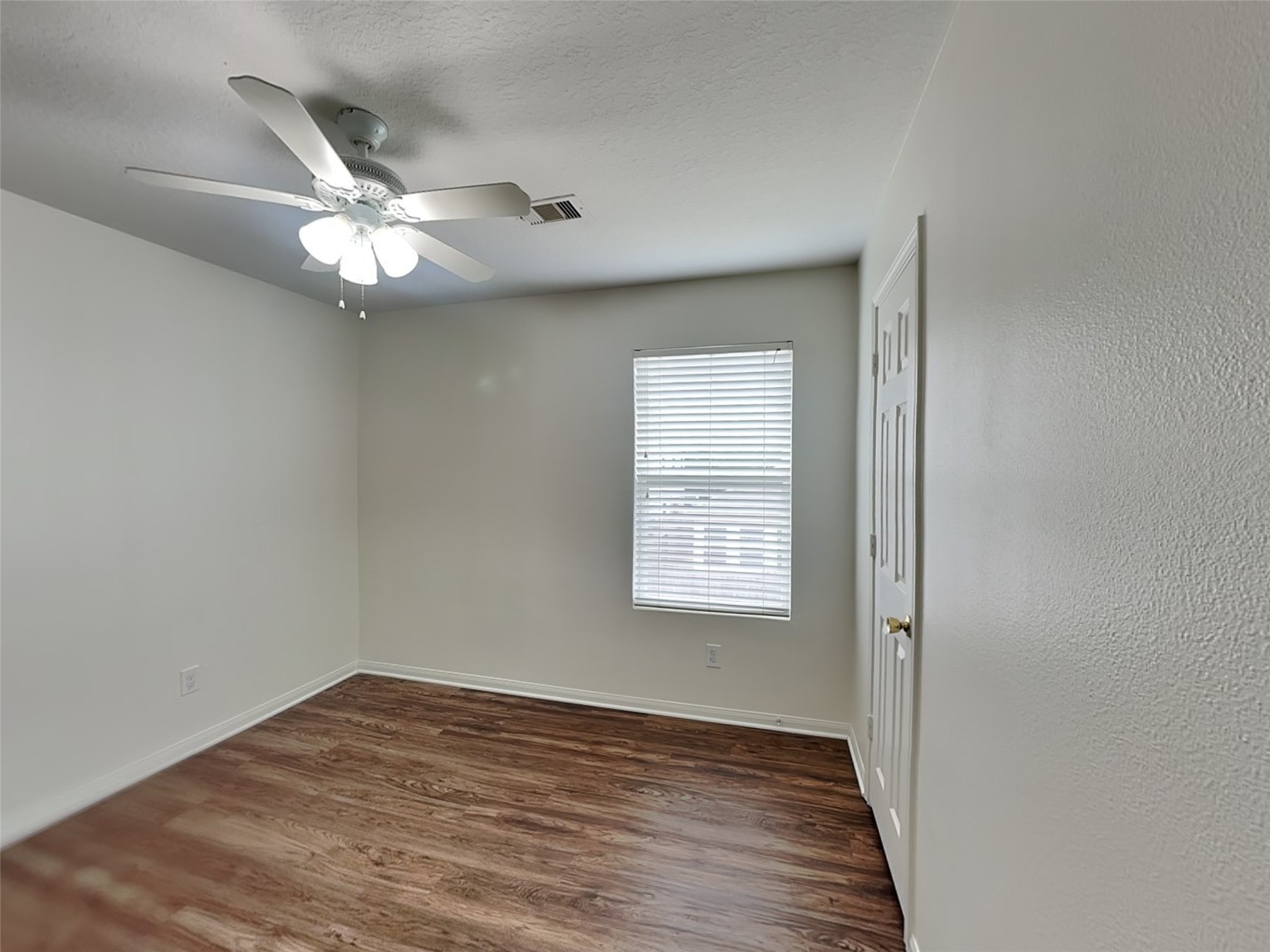 3631 Barkers Crossing Avenue Property Photo 19