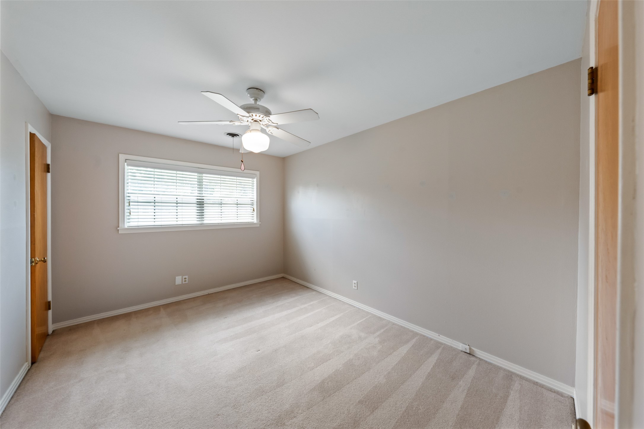 2322 Ansbury Drive Property Photo 22
