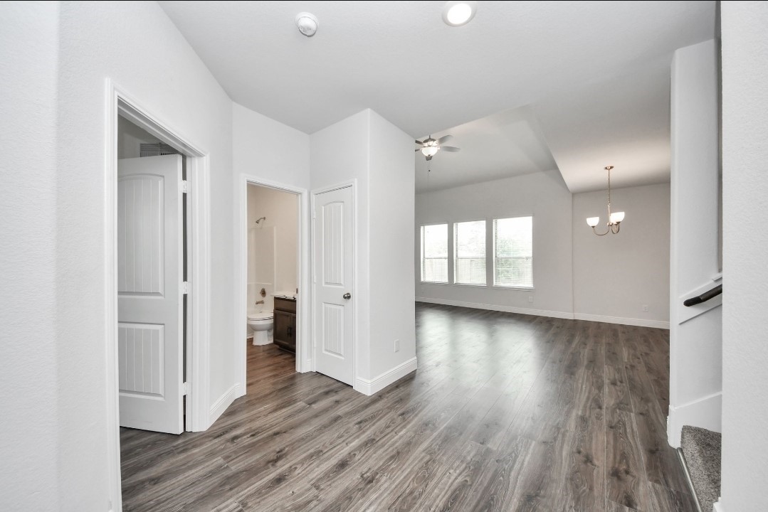 7638 Nevaeh Crest Path Property Photo 5
