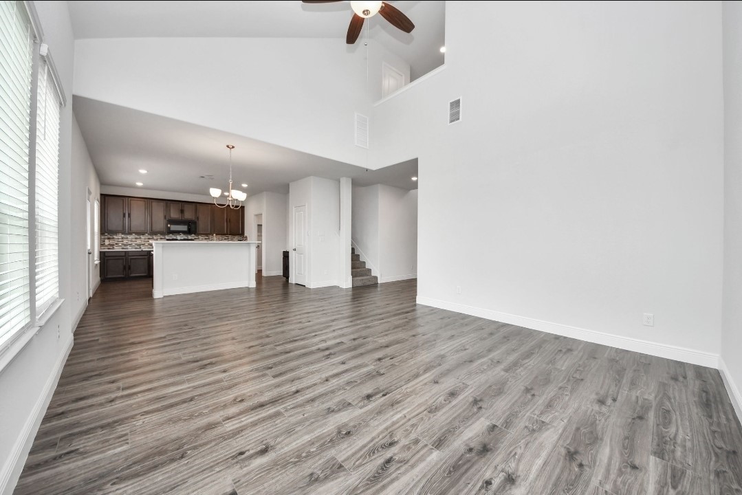 7638 Nevaeh Crest Path Property Photo 8