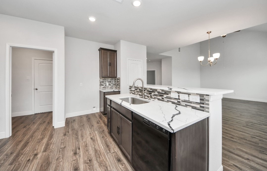 7638 Nevaeh Crest Path Property Photo 18
