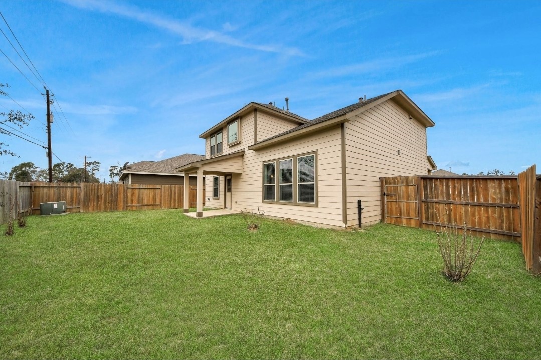 7638 Nevaeh Crest Path Property Photo 35