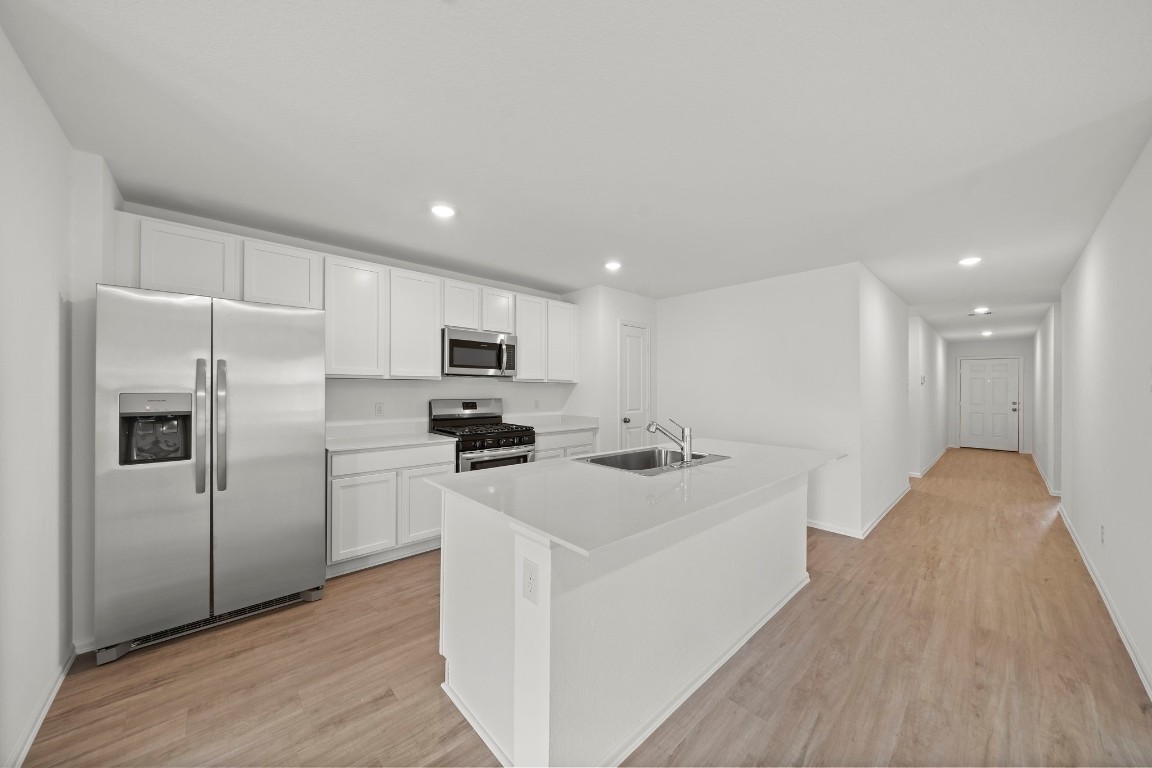 1524 Twilight Green Drive Property Photo 7