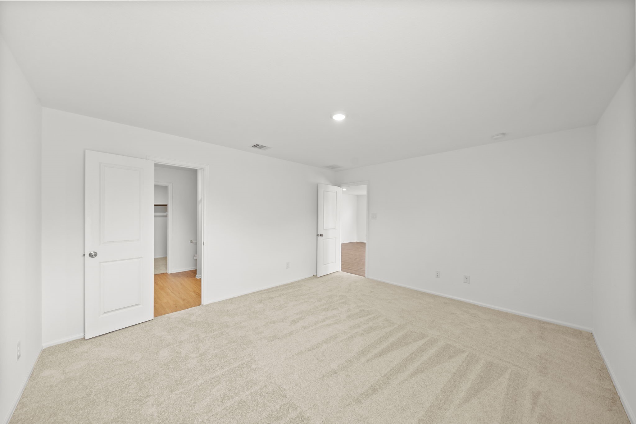 1524 Twilight Green Drive Property Photo 10