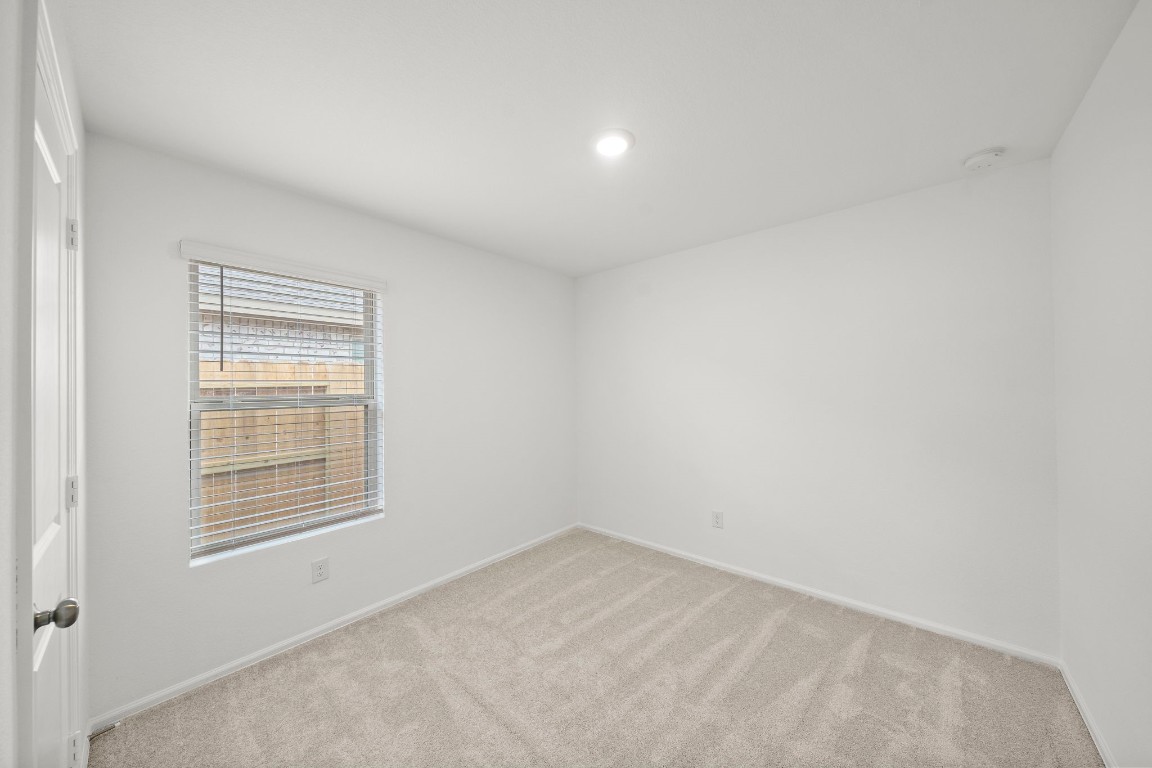 1524 Twilight Green Drive Property Photo 14