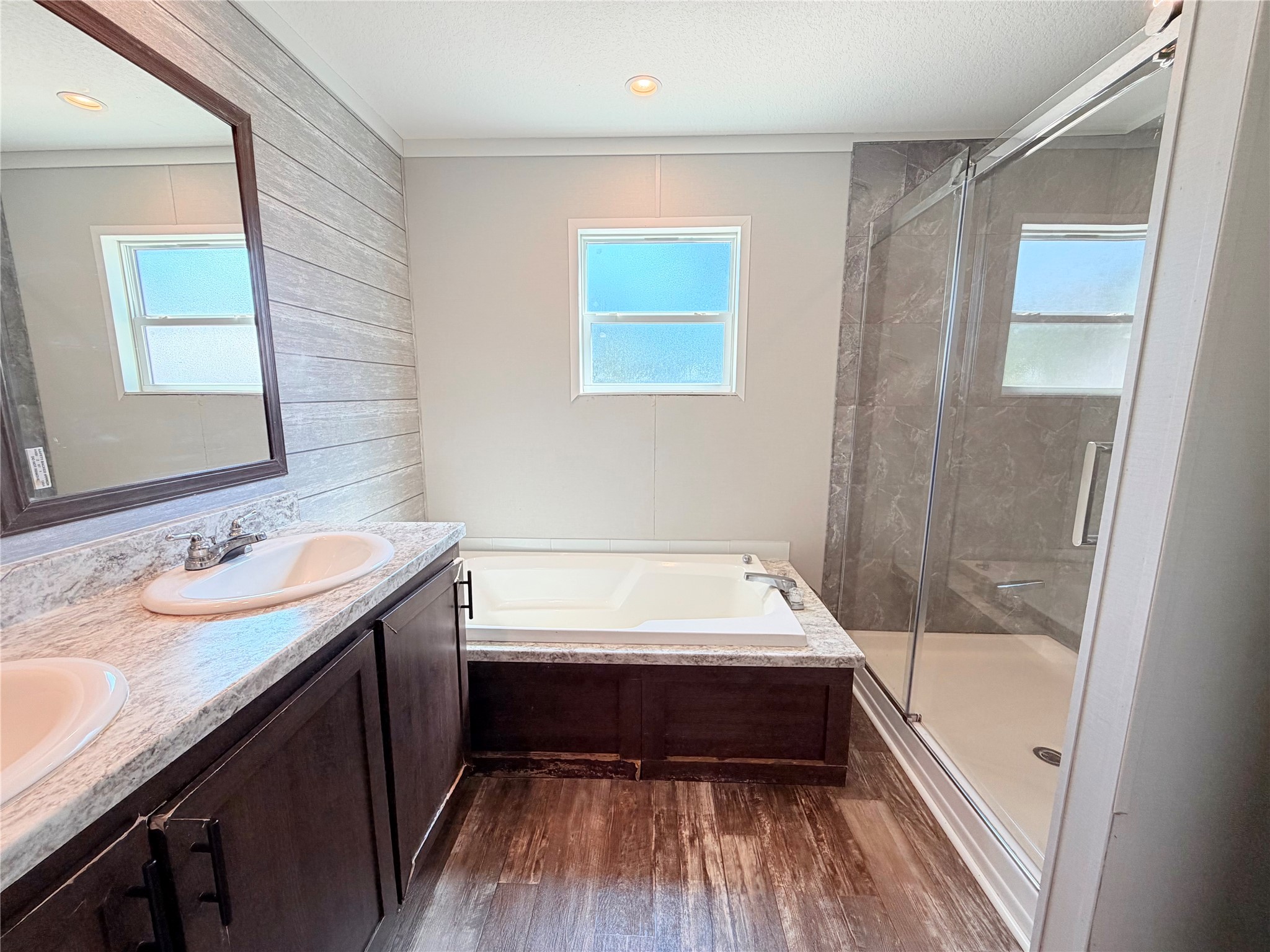 21246 White Oak Drive Property Photo 11