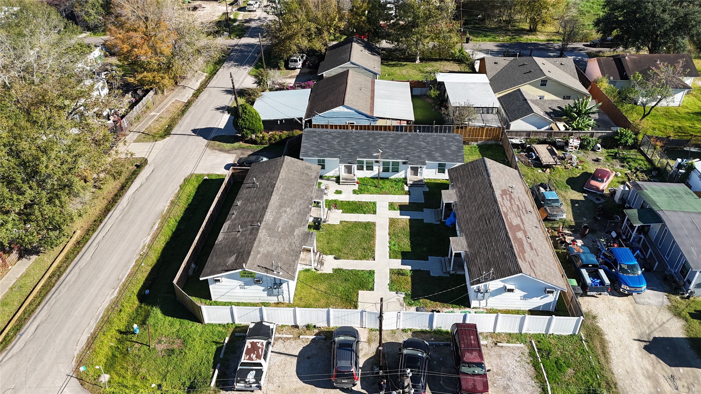 6901 Dumble Street Property Photo 2