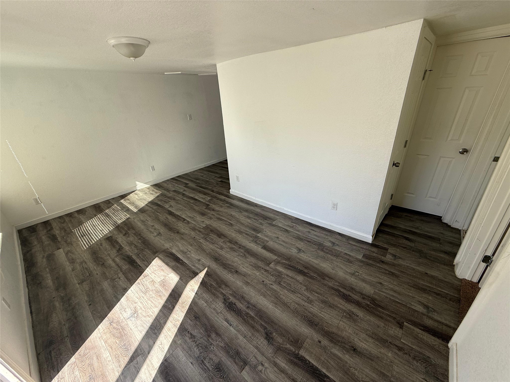 6901 Dumble Street Property Photo 15