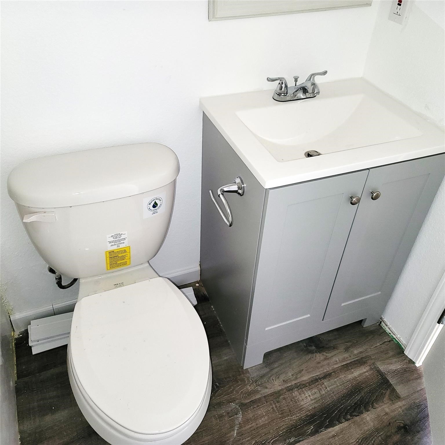 6901 Dumble Street Property Photo 21