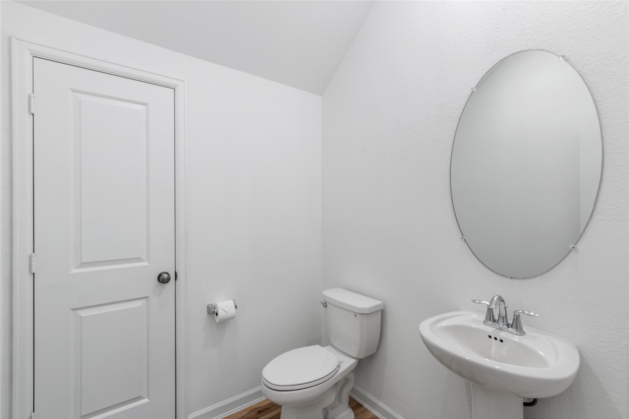 650 Aspen Falls Ct Property Photo 9