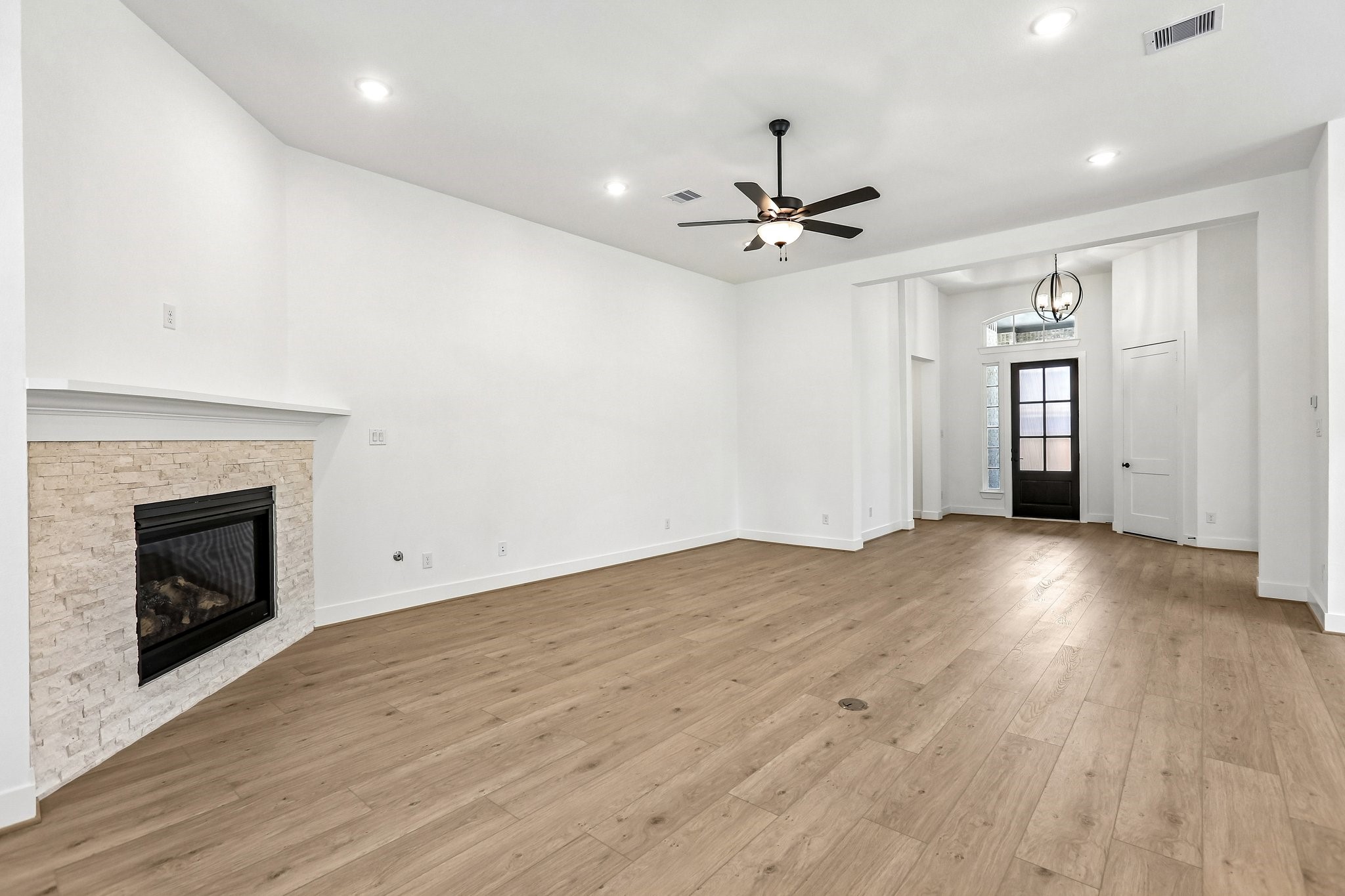 22611 Big Stump Drive Property Photo 11