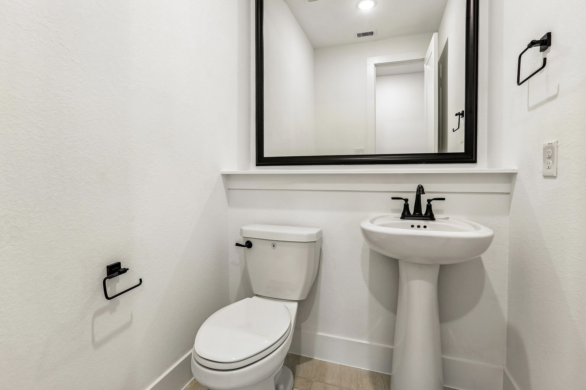 22611 Big Stump Drive Property Photo 40