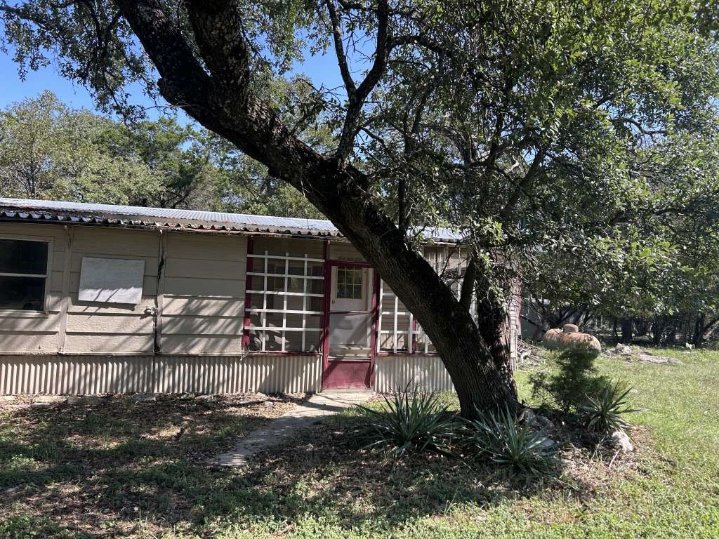 3 Quail Loop Property Photo 2