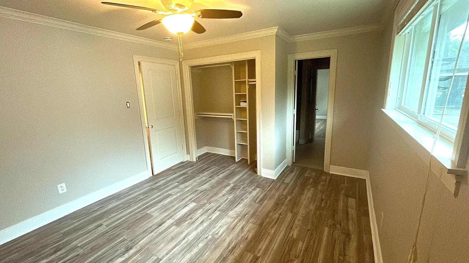 11007 Hillcroft Avenue Property Photo 16