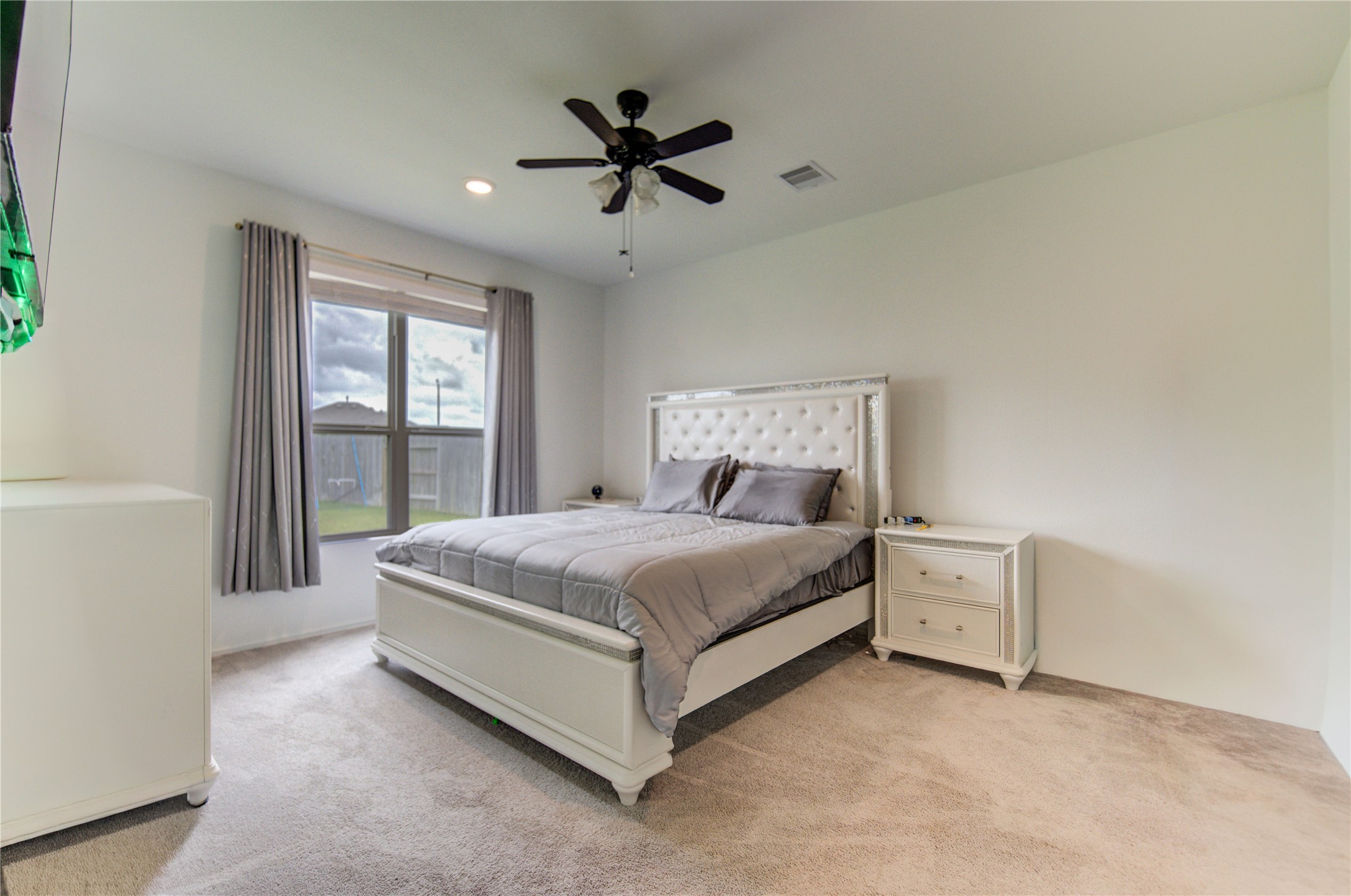 26627 Ledgemont Drive Property Photo 20