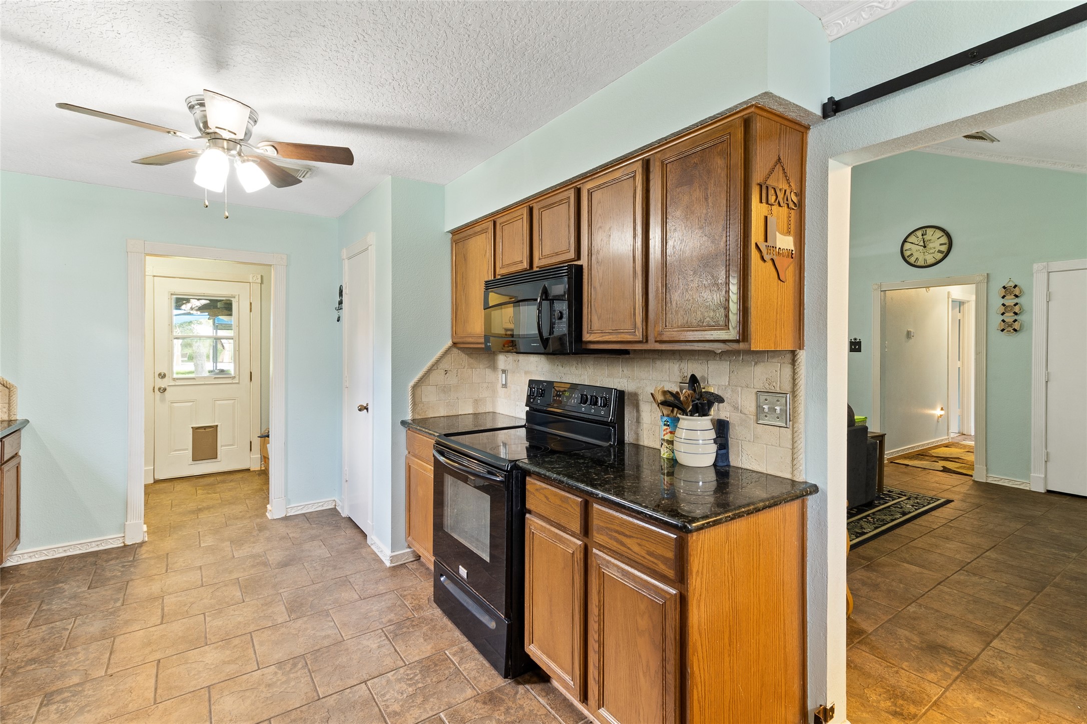 20615 County Road 461 Property Photo 14