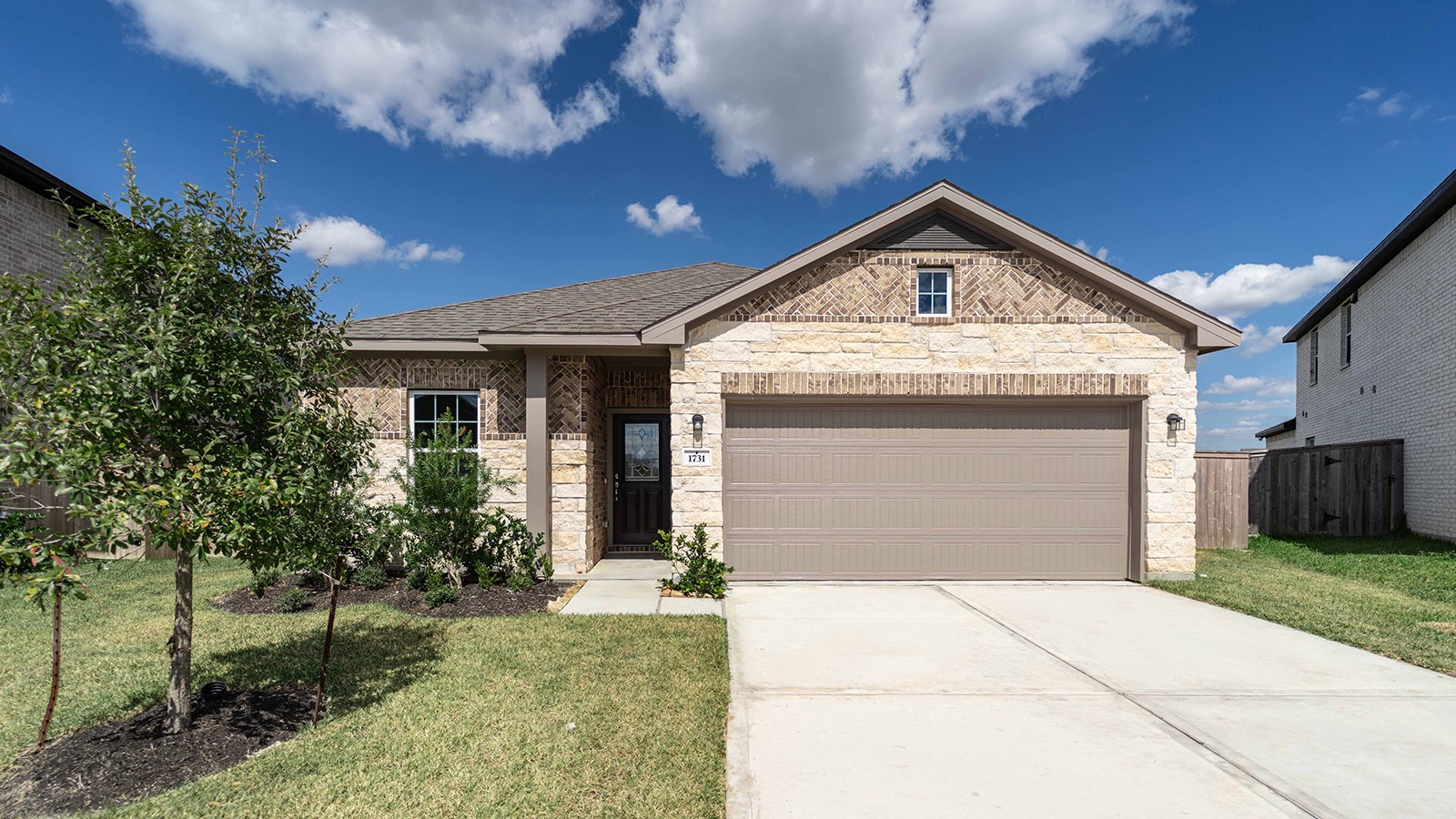 1731 Warm Breeze Drive Property Photo 1