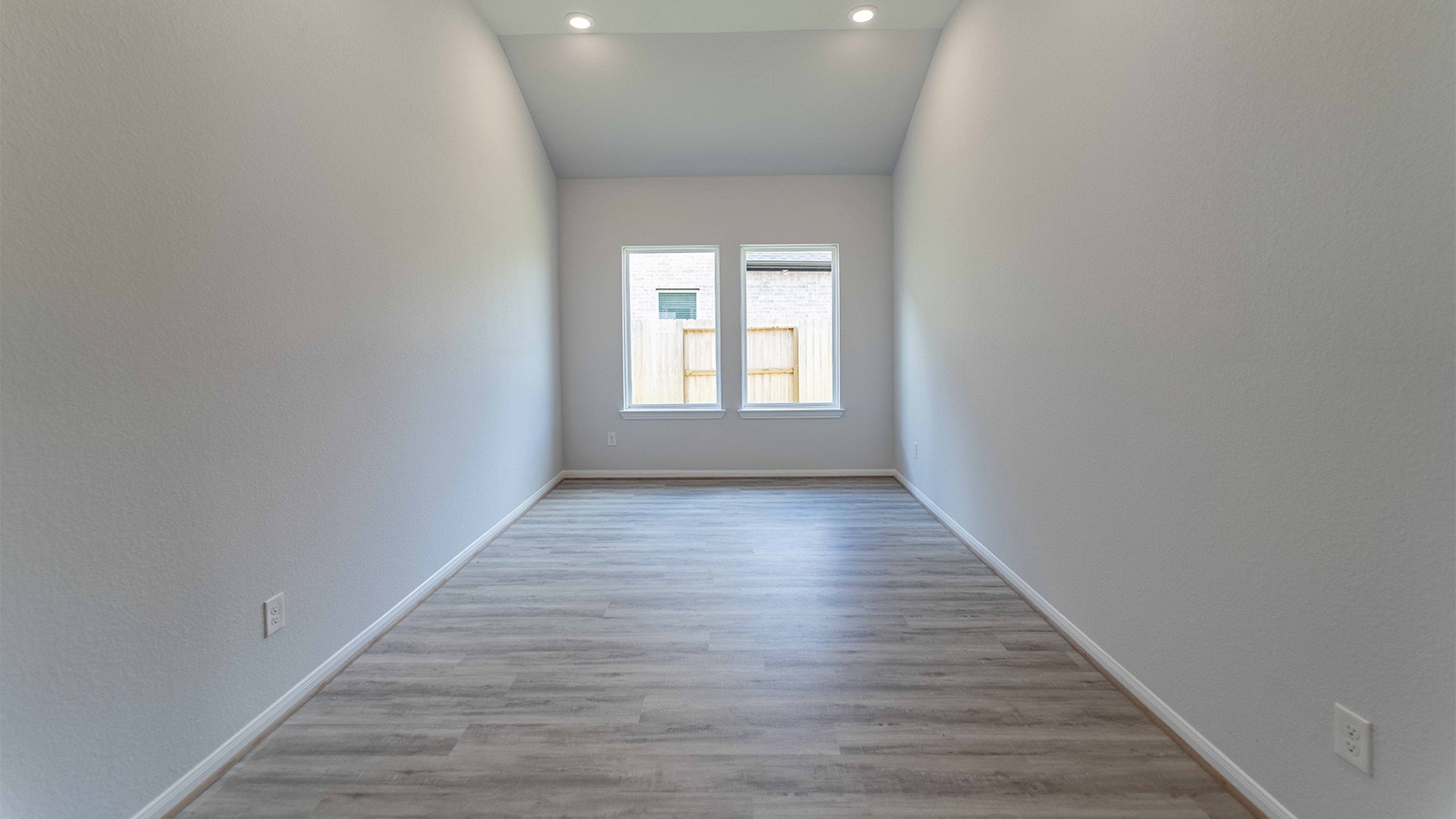 1731 Warm Breeze Drive Property Photo 8