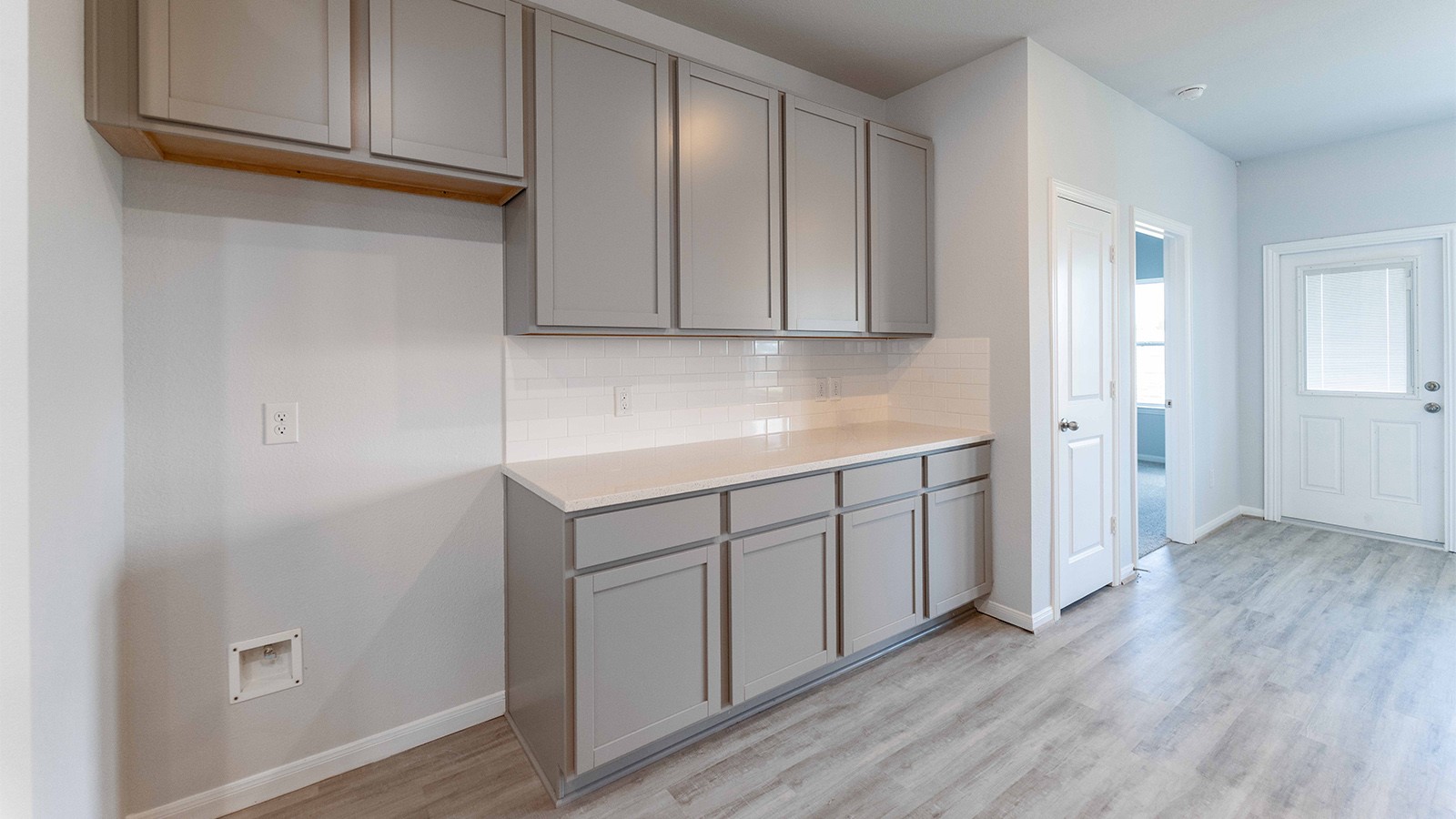 1731 Warm Breeze Drive Property Photo 12