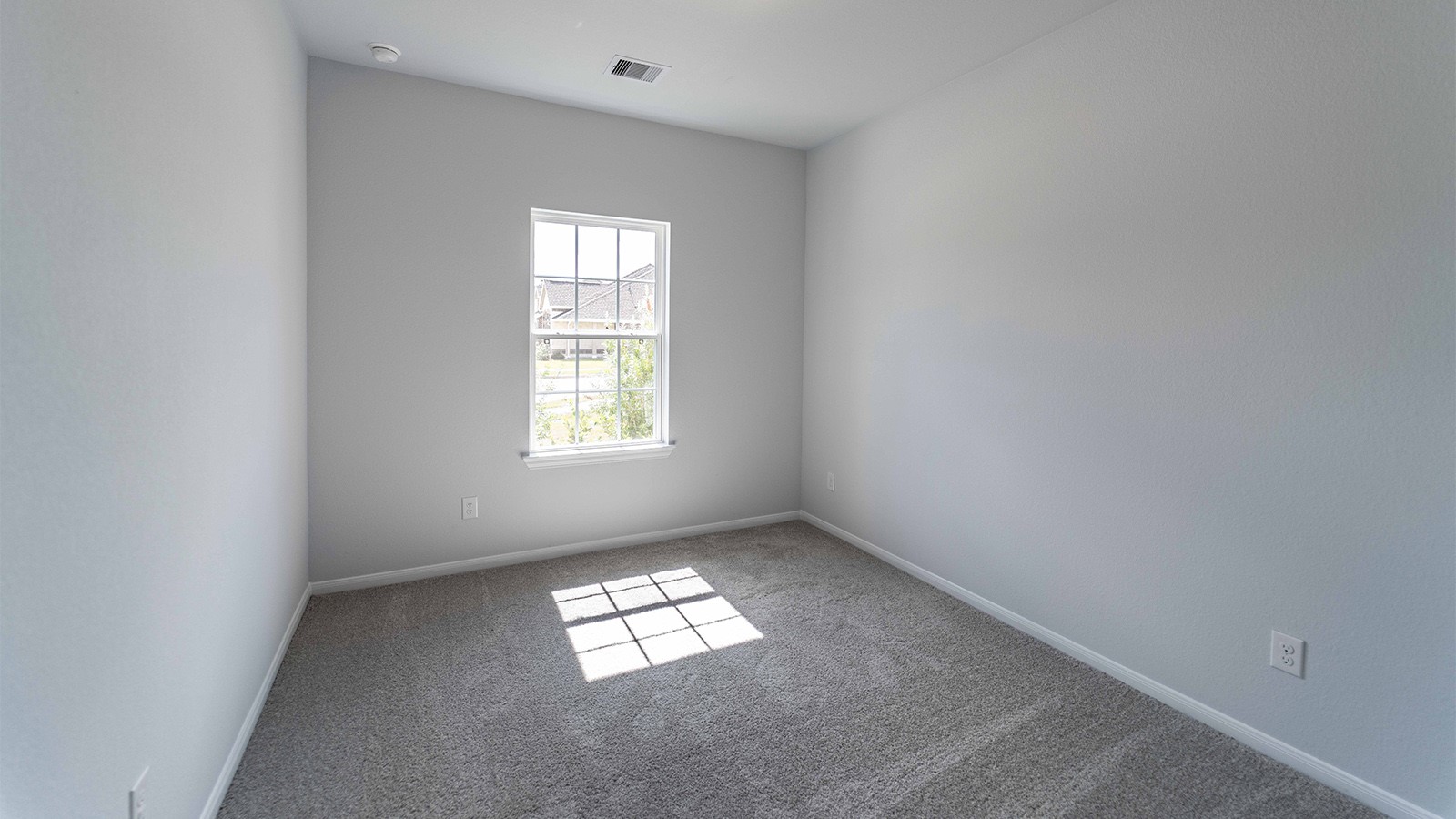 1731 Warm Breeze Drive Property Photo 15