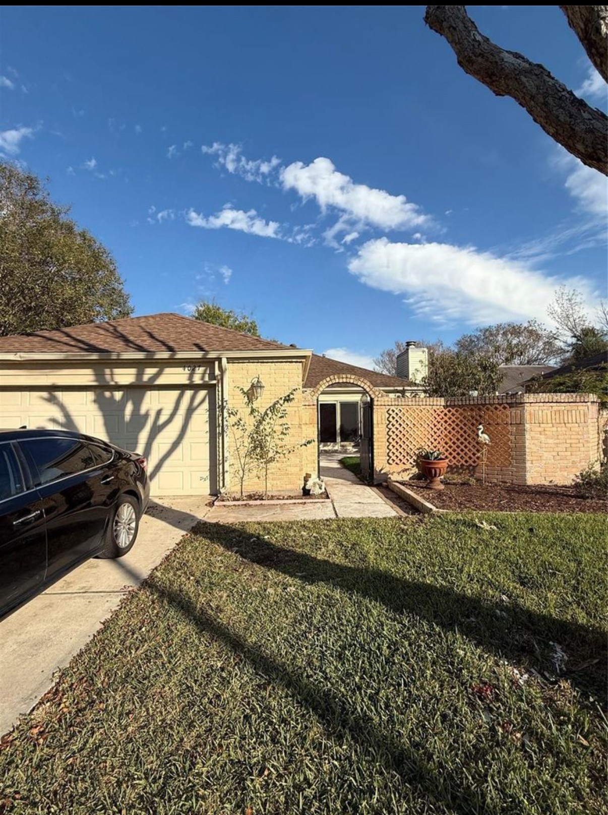 4027 W Summit Valley Drive Property Photo 1