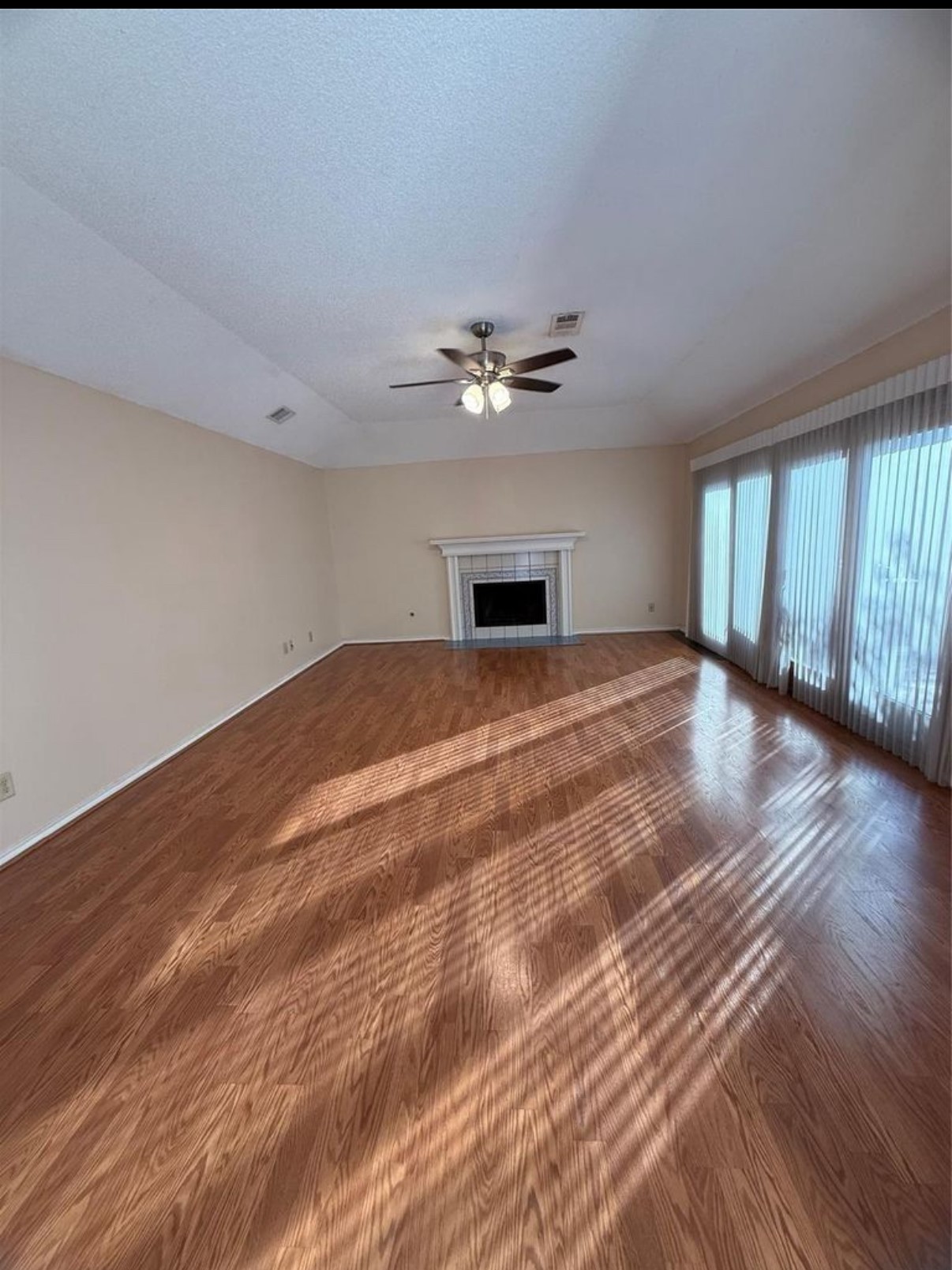 4027 W Summit Valley Drive Property Photo 6