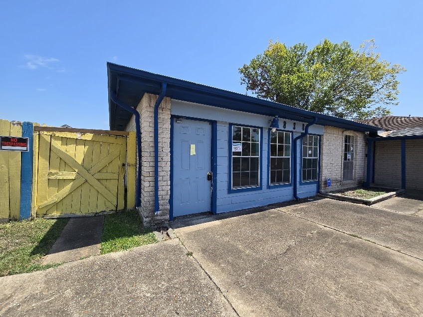 830 Stonyridge Street Property Photo 1
