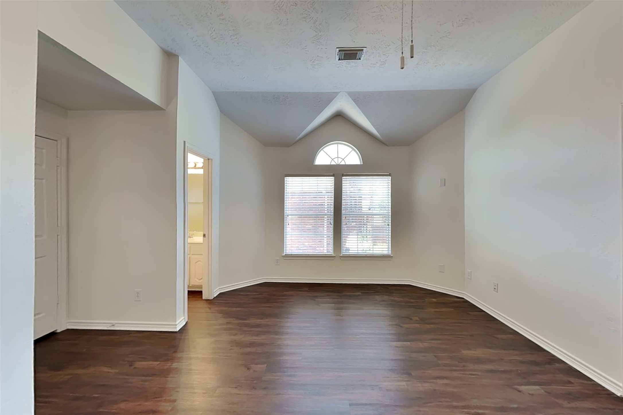 5415 Carta Valley Lane Property Photo 13