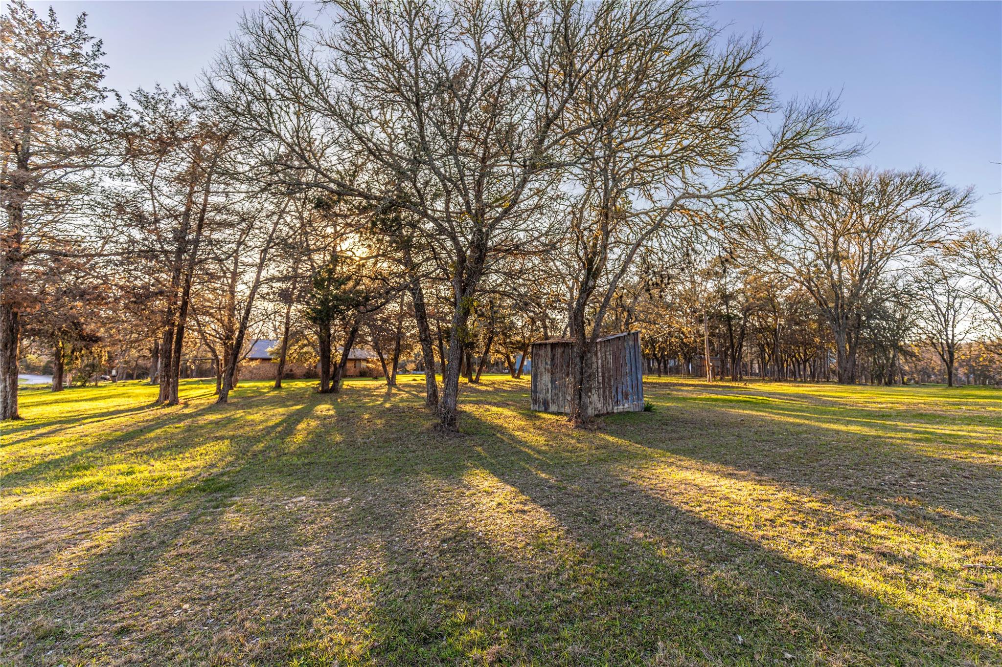 125 Forrest Lane, Brenham Tx 77833 Property Photo 2