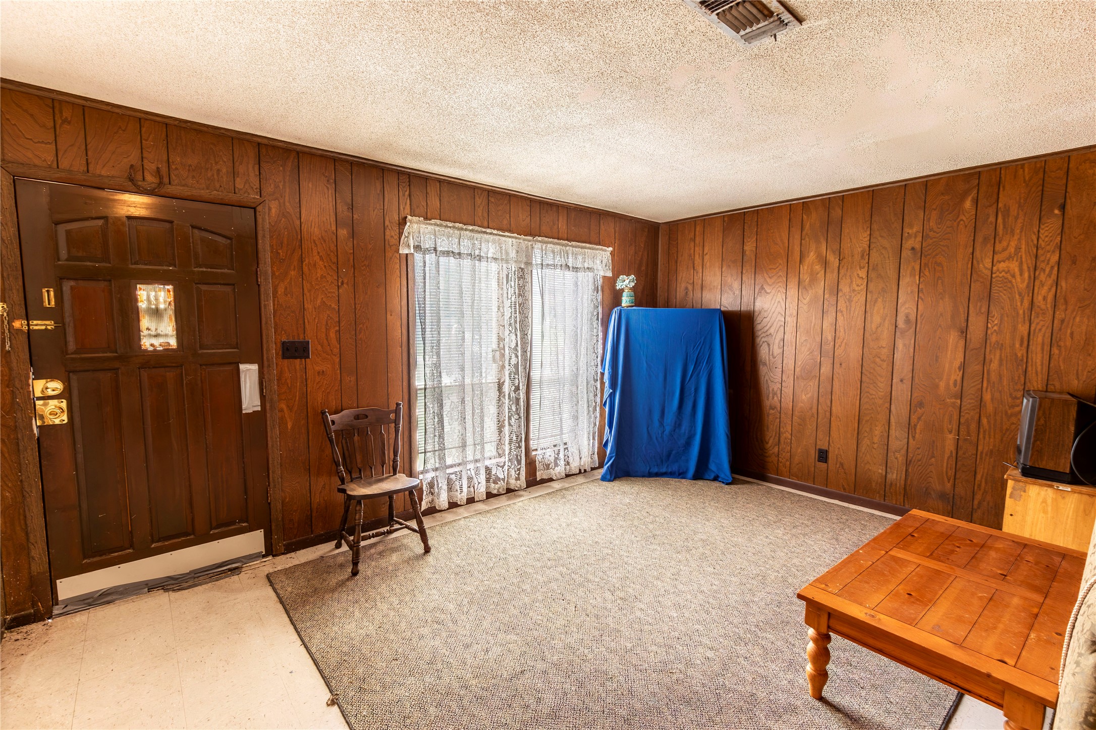125 Forrest Lane Property Photo 9