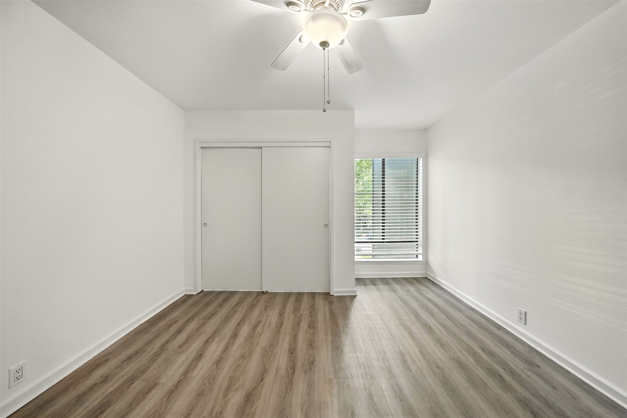 171 Litchfield Lane Property Photo 30