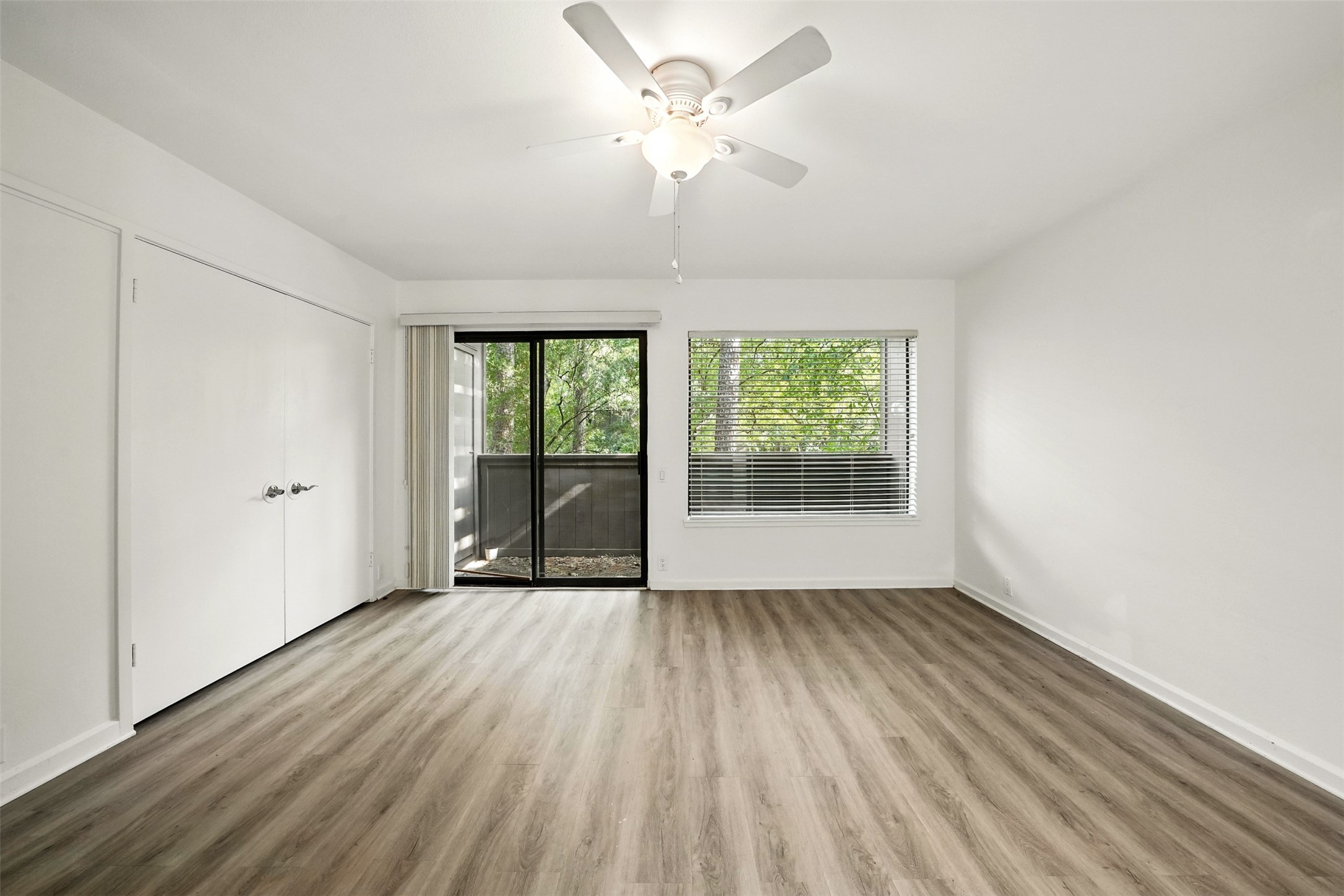 171 Litchfield Lane Property Photo 34