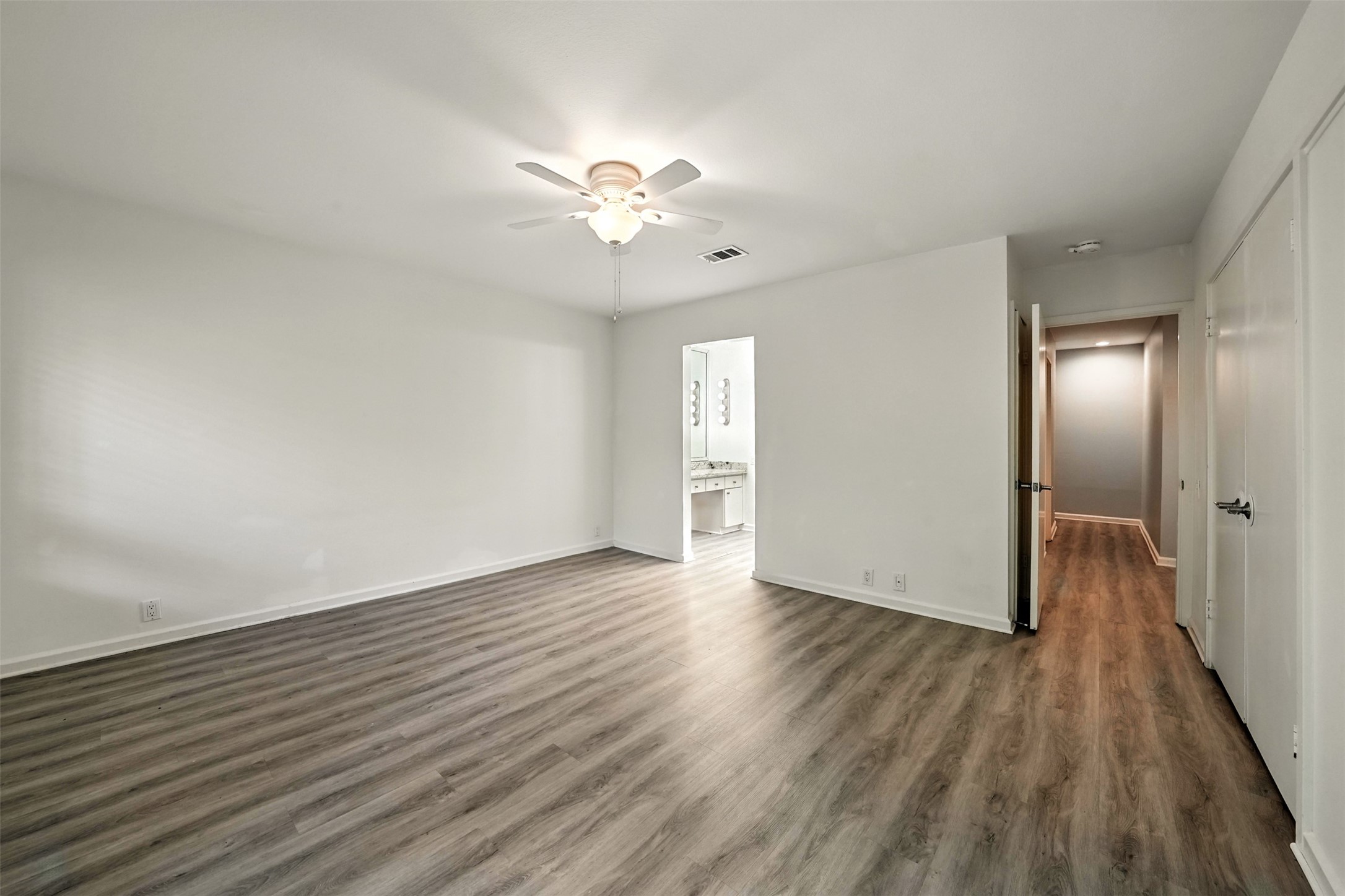 171 Litchfield Lane Property Photo 37