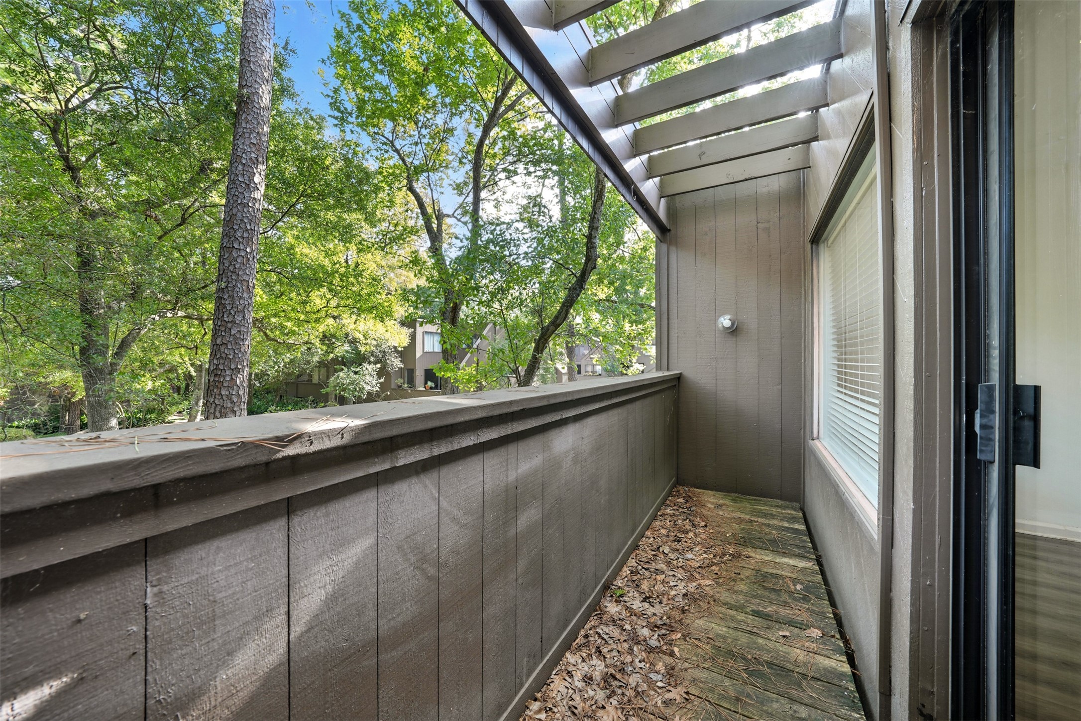 171 Litchfield Lane Property Photo 43