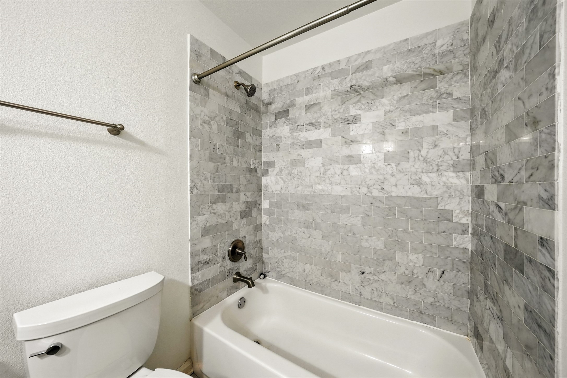 171 Litchfield Lane Property Photo 45