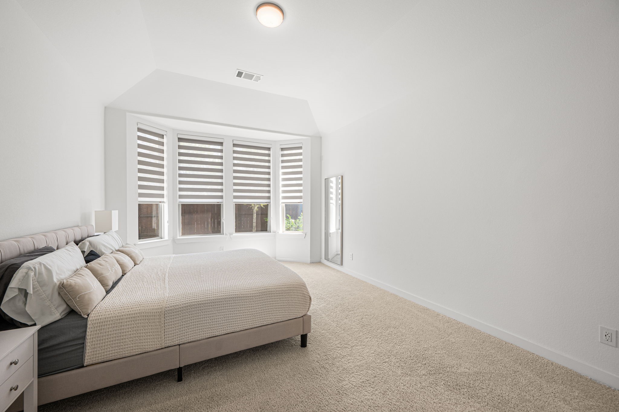 2702 Country Lane Property Photo 18