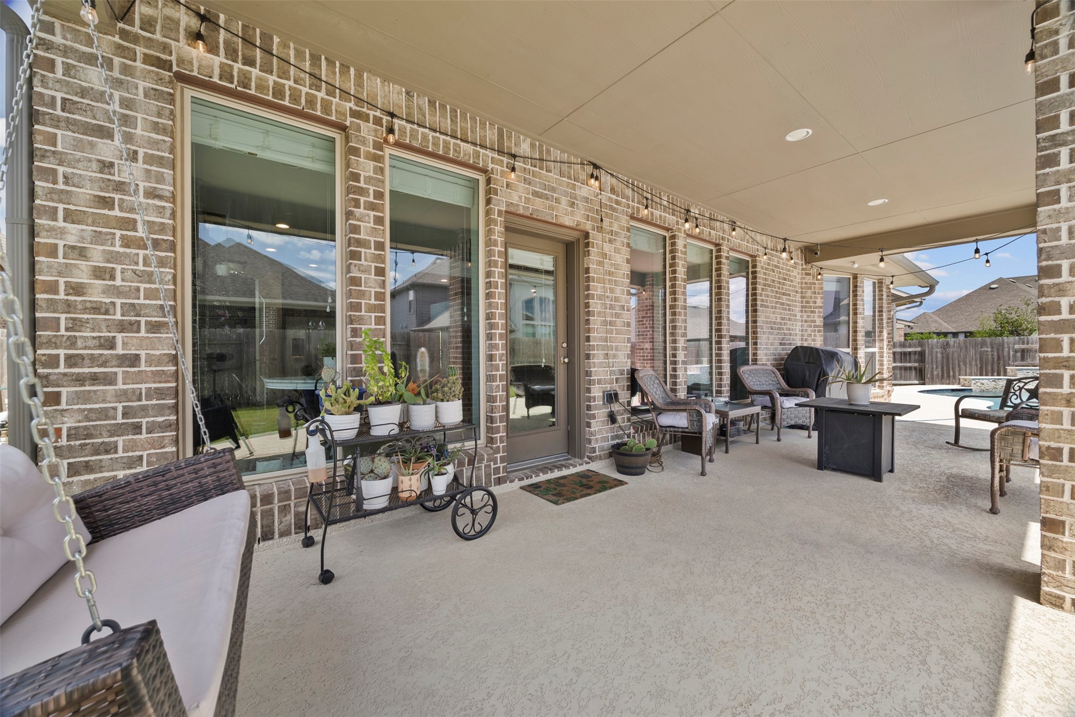 6906 Honeybird Meadow Circle Property Photo 29