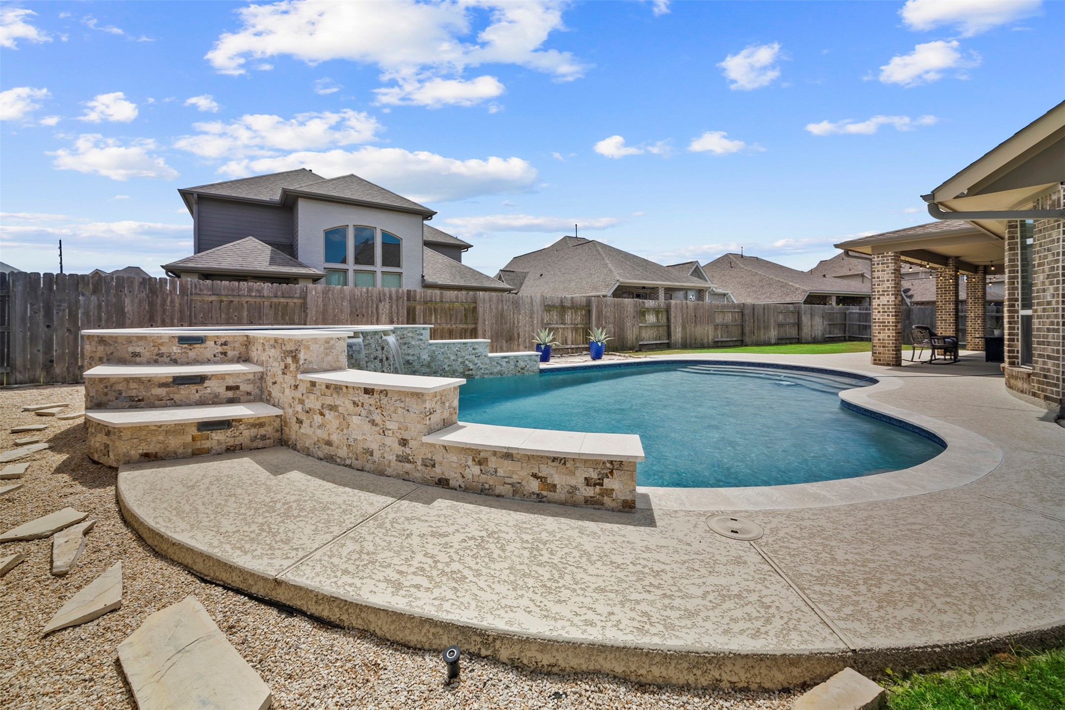 6906 Honeybird Meadow Circle Property Photo 32