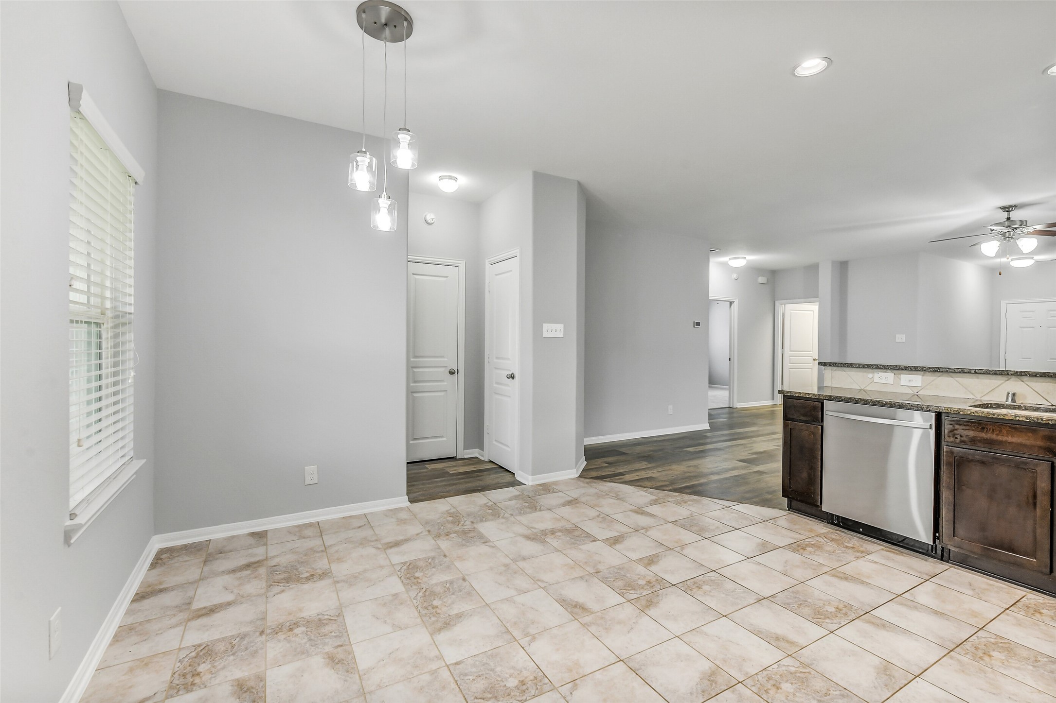 18607 Legend Oaks Drive Property Photo 11
