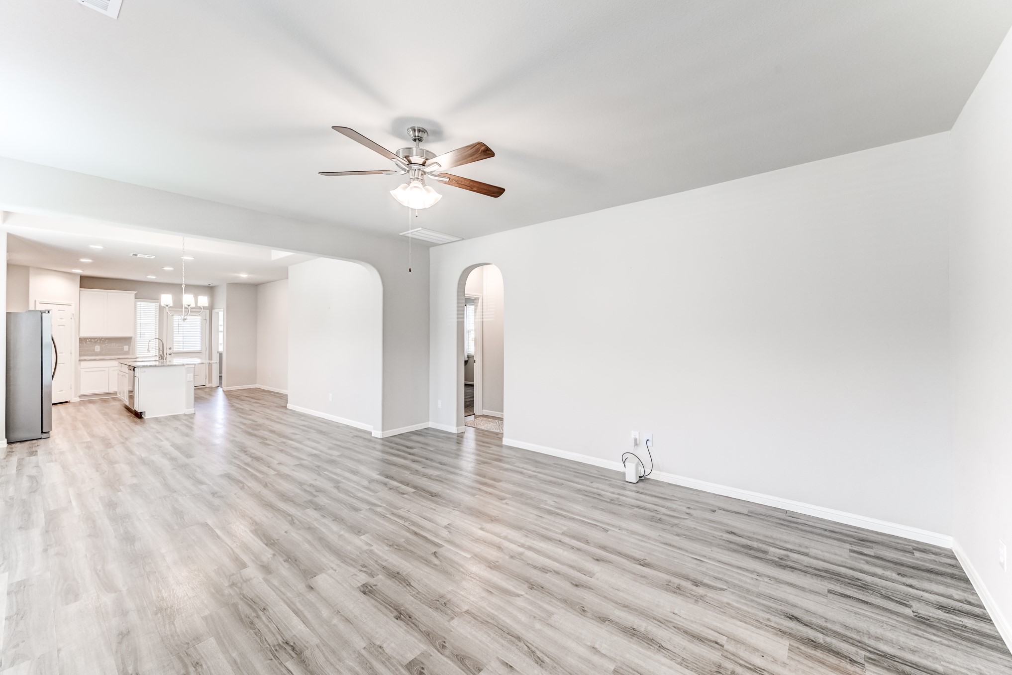 27085 Kestrel Trail Property Photo 8