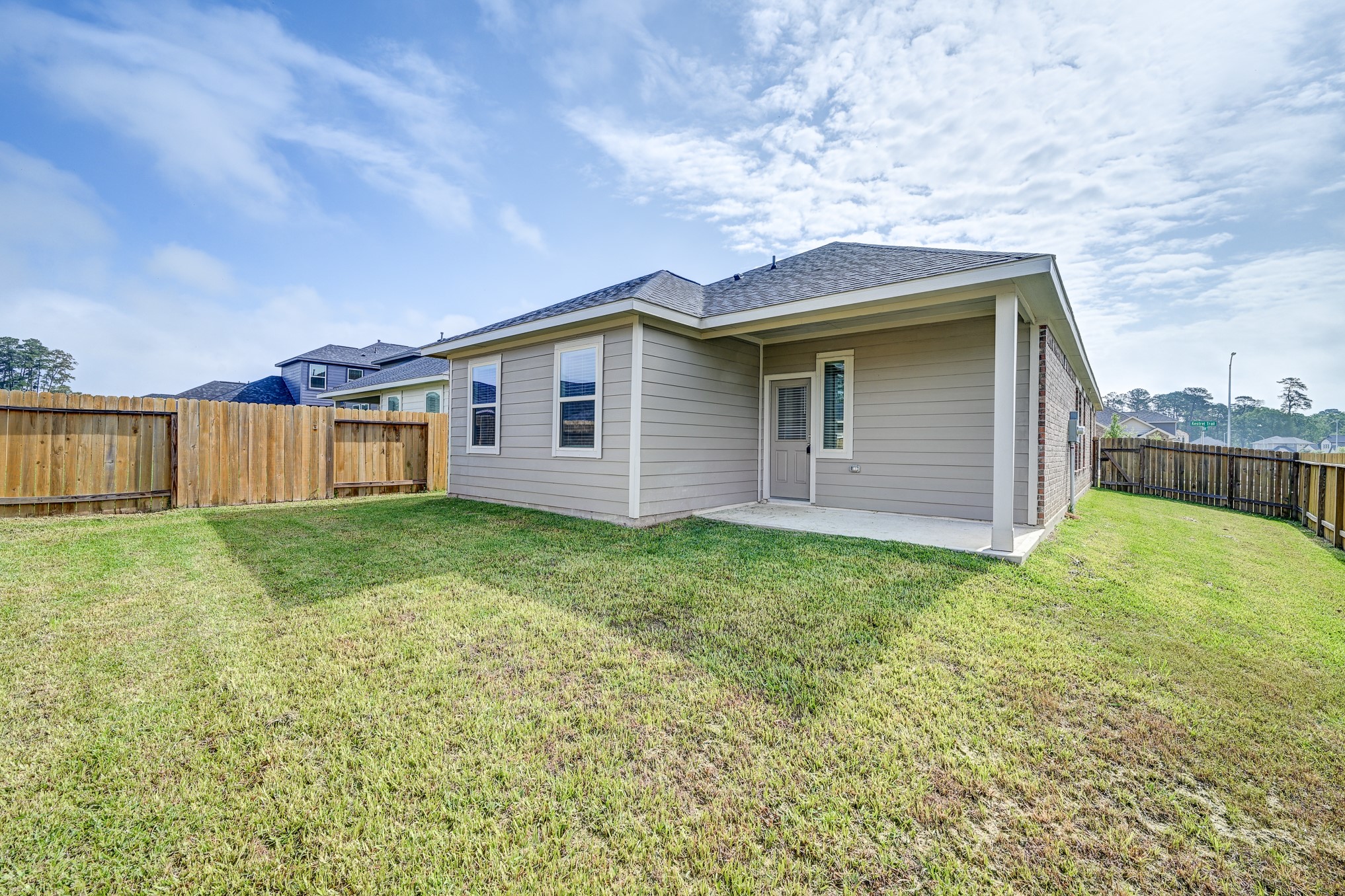 27085 Kestrel Trail Property Photo 40