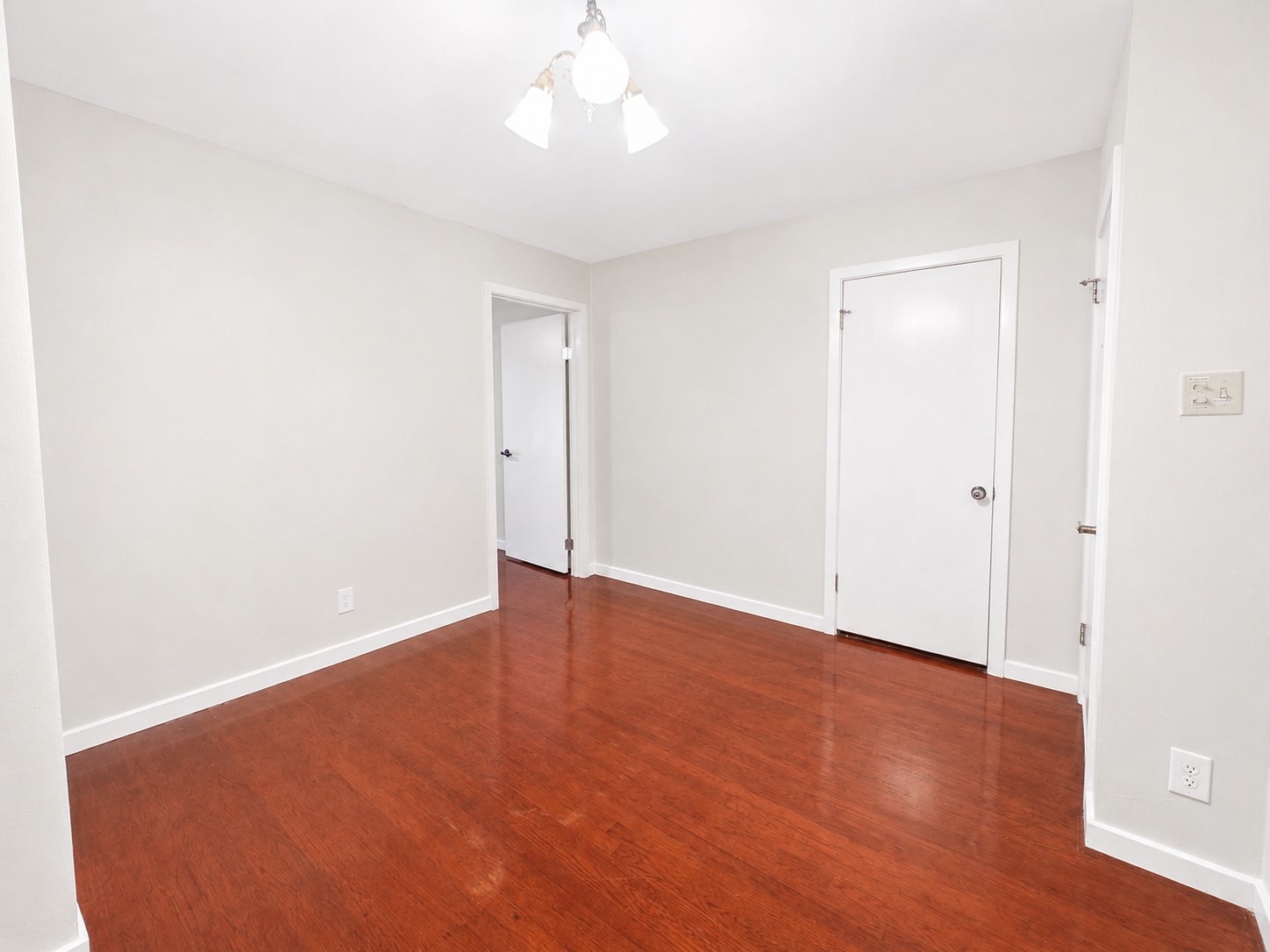 2320 Gramercy Street Property Photo 31