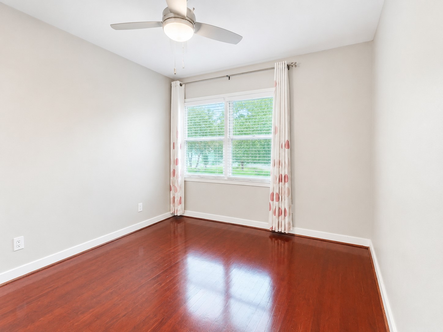 2320 Gramercy Street Property Photo 33