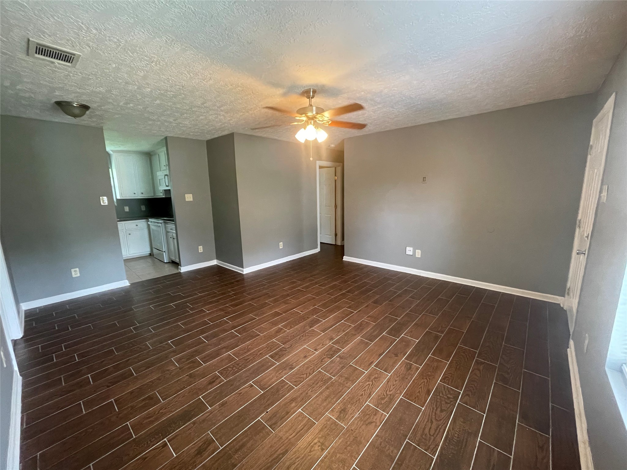 4518 Oak Shadows Drive Property Photo 14