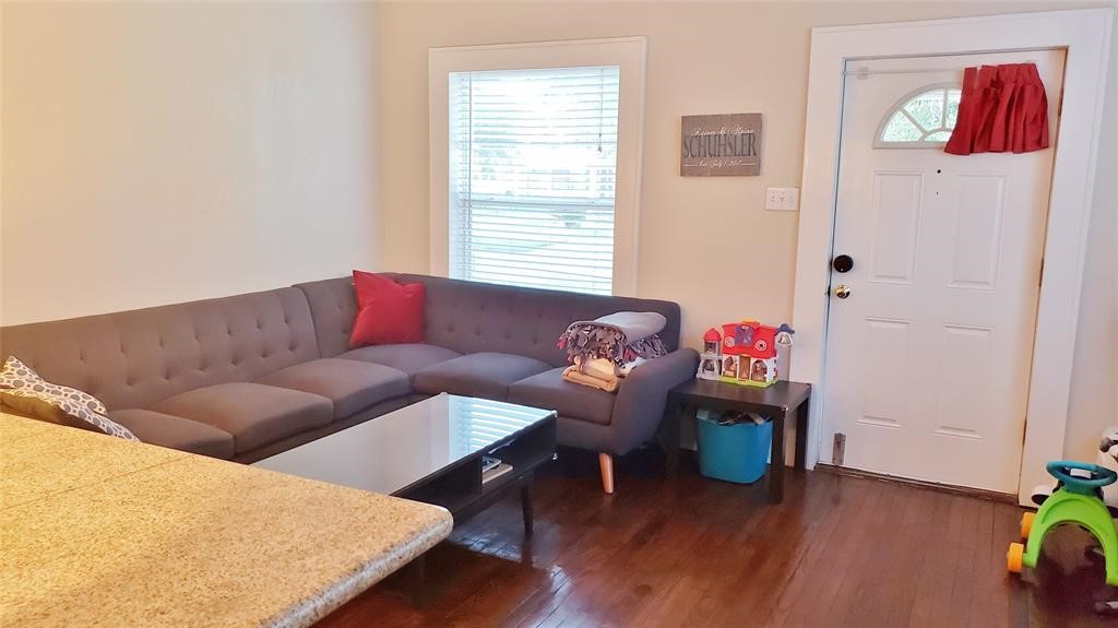 4430 Clay Street Property Photo 4