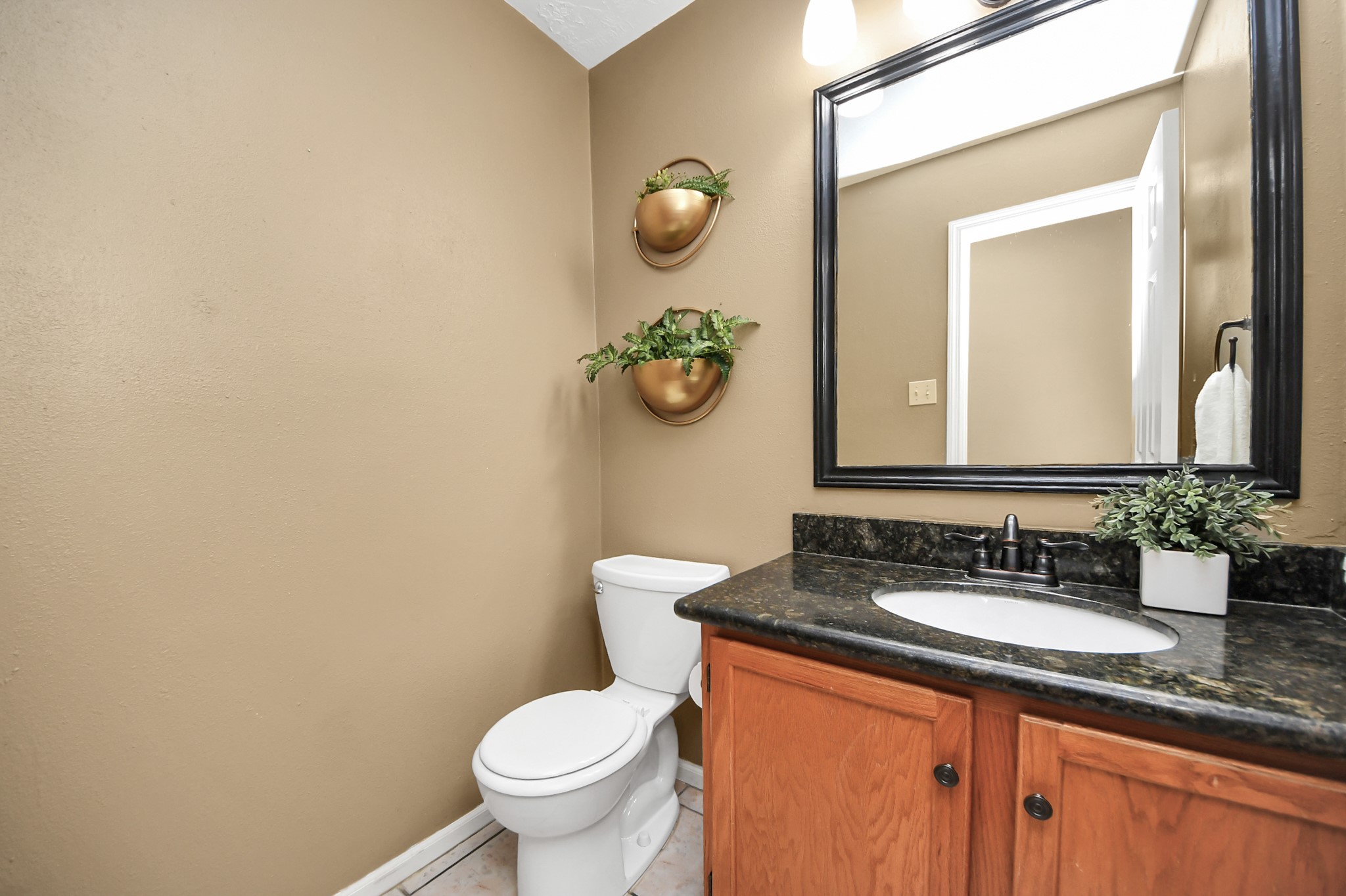 7615 Park Falls Drive Property Photo 17