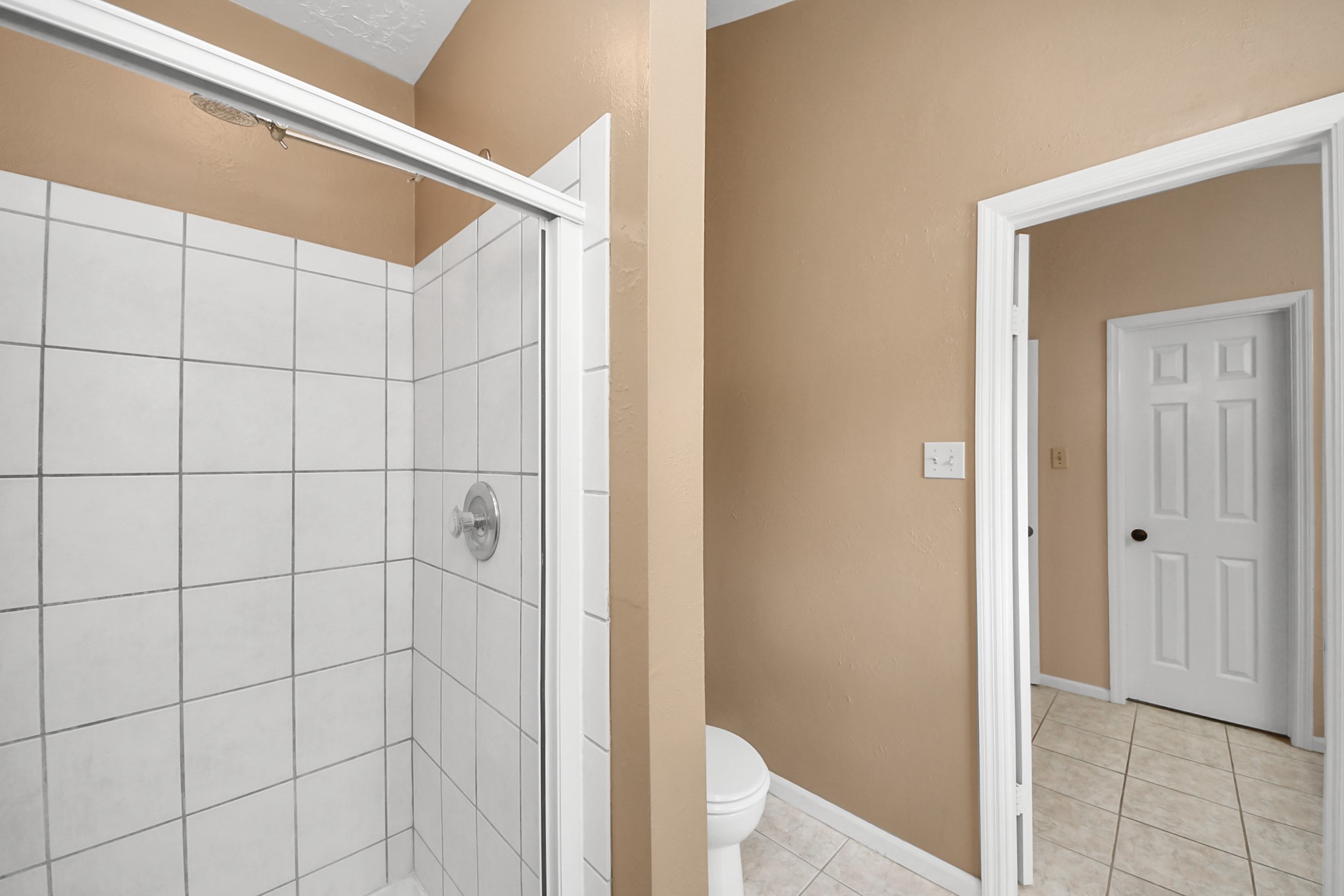 7615 Park Falls Drive Property Photo 29