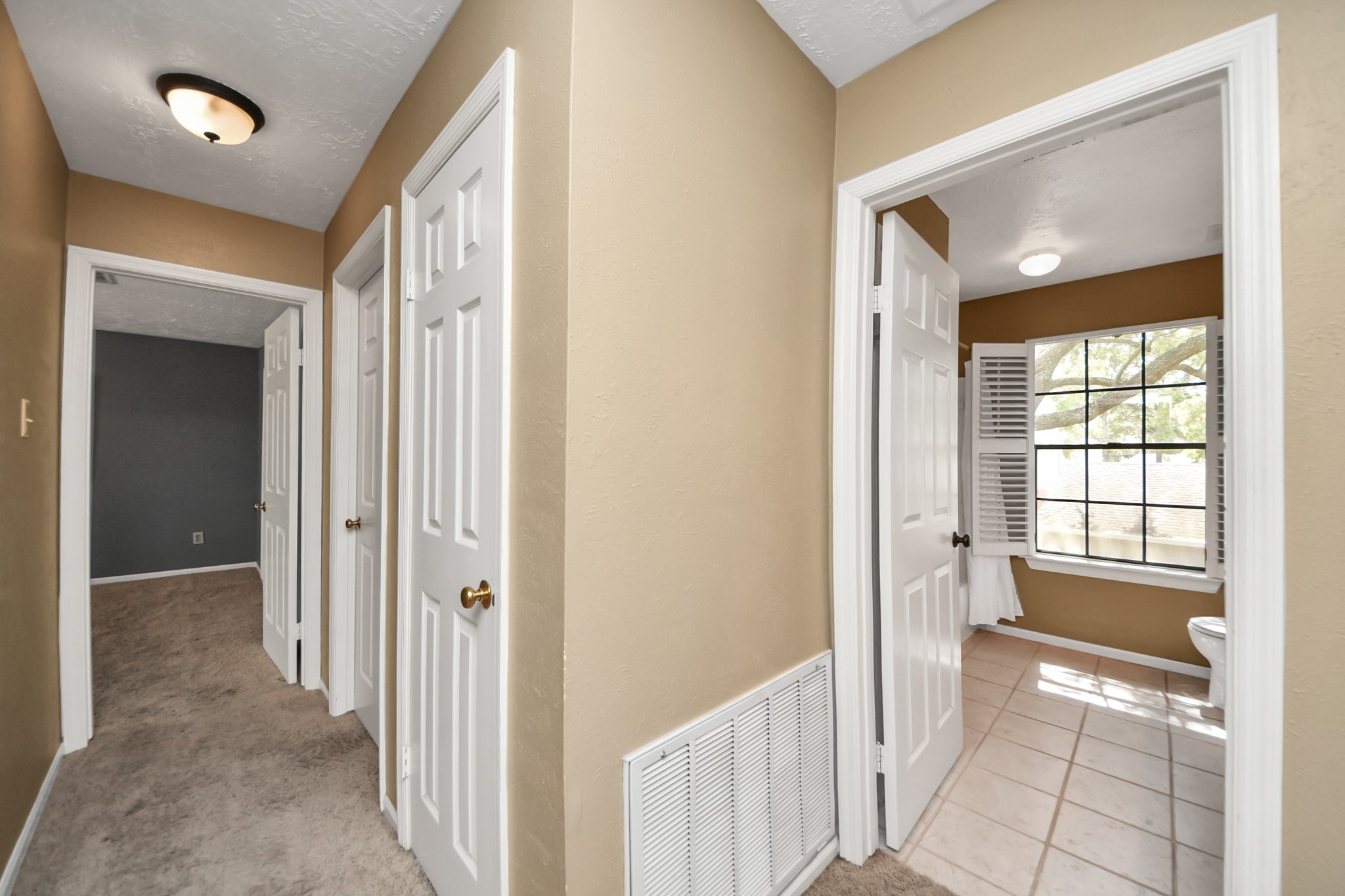 7615 Park Falls Drive Property Photo 30
