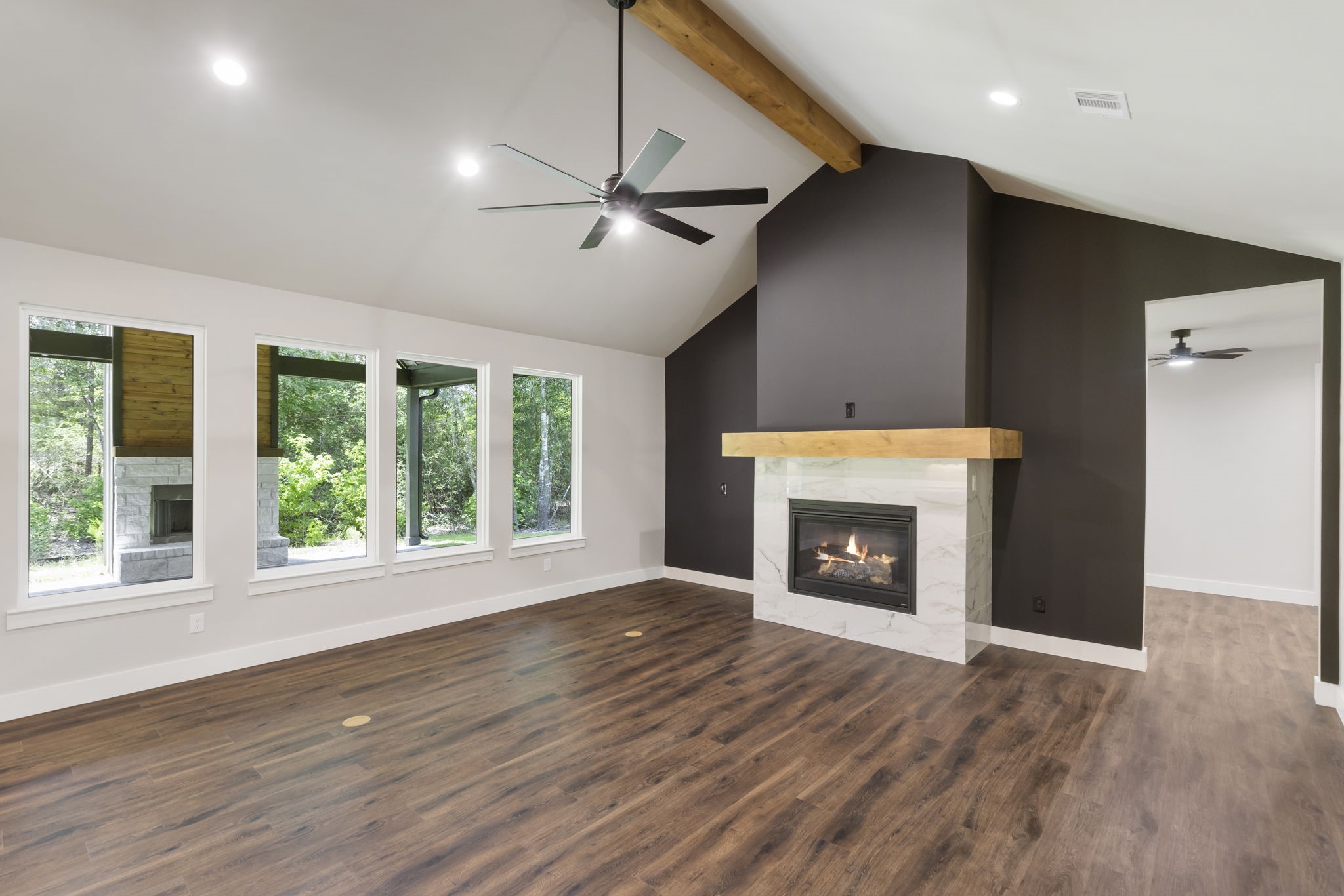 17772 Plantation Drive Property Photo 10