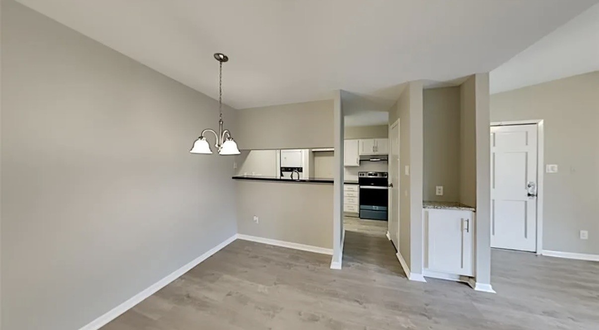 10912 Gulf Freeway 12 Property Photo 1